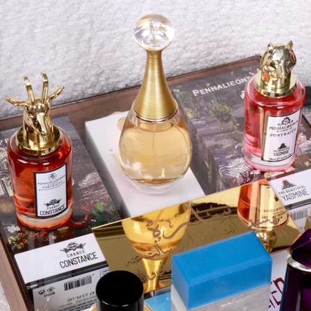 بوكس عطور مميزة لمسة تطريز