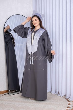 روب تخرج لون رمادي غامق