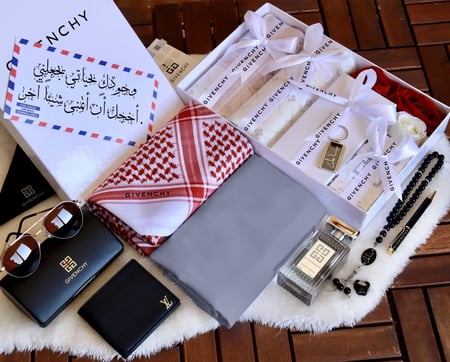 بوكس صيفي رجالي لمسة تطريز