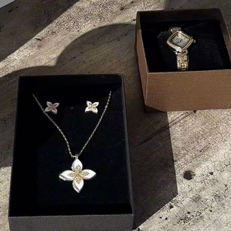 سلسال أنيق درجة أولى لمسة تطريز