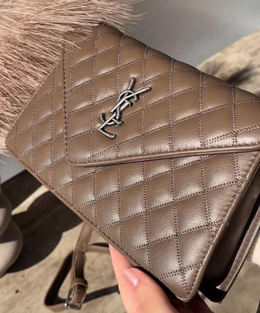 بوكس هدايا لمسة تطريز