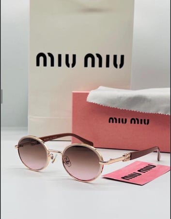 نظارة شمسية نسائية ذهبي مع عدسات بني متدرج بتصميم إيطالي