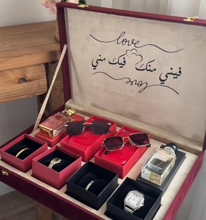 بوكس كارتير فاخر بلون عودي لمسة تطريز