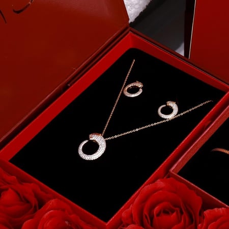 بوكس إكسسوارات نسائية فاخرة