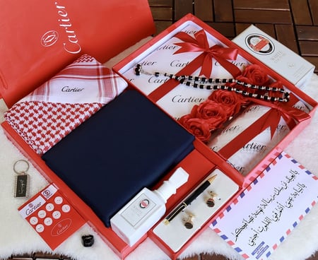 هدايا رجالي قماش صيفي فاخر لمسة تطريز