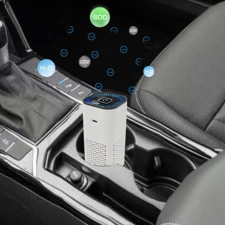 منقي الهواء الصغير الأيوني هو جهاز مصمم لتنقية الهواء في مختلف البيئات مثل السيارة، والمنزل، والسفر، والغرفة، والمكتب.