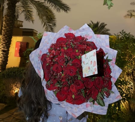 باقة ريد بروميس- Red Promise Bouquet