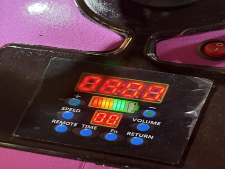 ترند دباب أبو عيون  2026