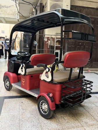 الجولف الاقتصادي 2026 السياحي 72 فولت الفاخر: 4 ركاب