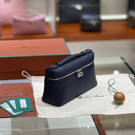 حقيبة لوروبيانا - LORO PIANA مقاس 19cm