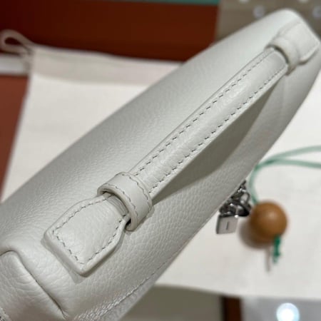 حقيبة لوروبيانا - LORO PIANA مقاس 19cm