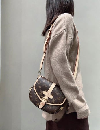 لوي فيتون Saumur BB مقاس20cm