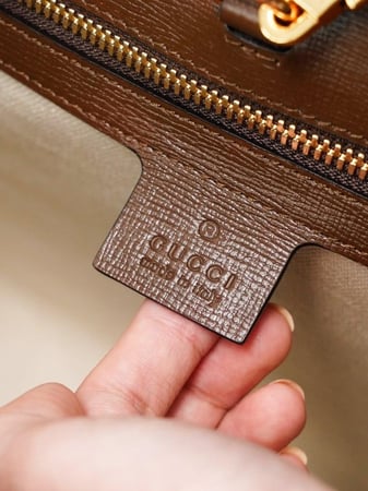 حقيبة قوتشي