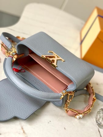 لوي فيتون كابسين ميني 21cm