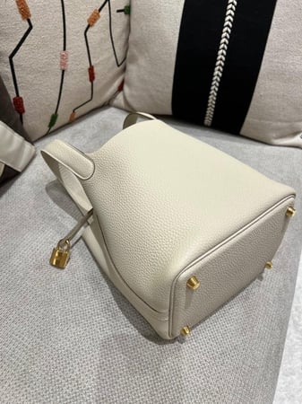 شنطه هرمز - HERMES بيوكتين مقاس 18cm