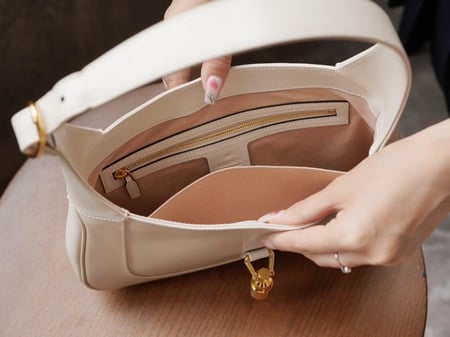 حقيبة قوتشي جاكي مقاس 27.5cm