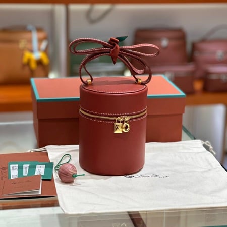 حقيبة لوروبيانا - LORO PIANA  مقاس 12cm