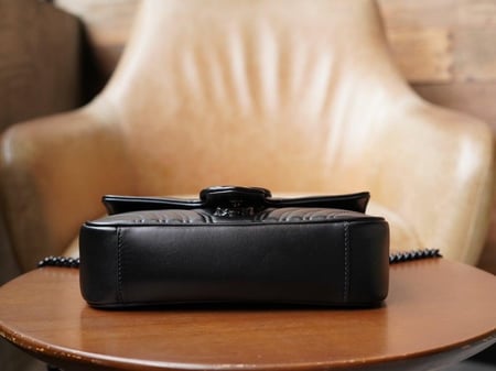 قوتشي جي جي مارمونت مقاس22cm