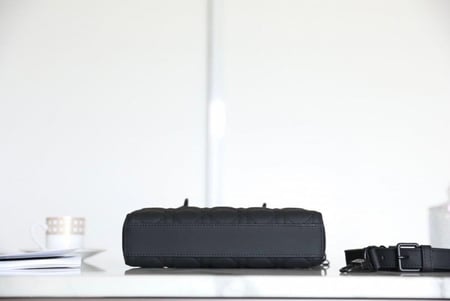 حقيبة ديور - DIOR  جوي مقاس 22cm