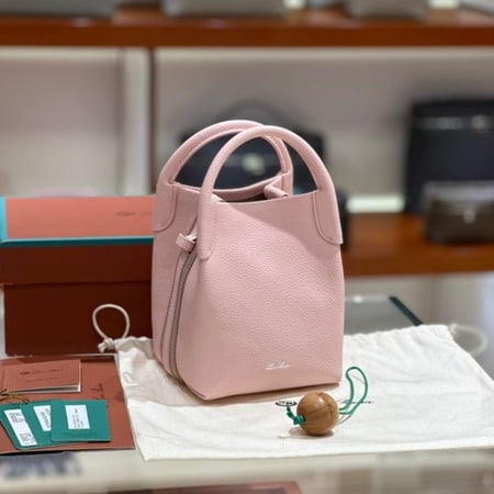 حقيبة لوروبيانا - LORO PIANA مقاس16cm