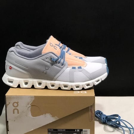 اون راننج كلاود  On Running Cloud 5