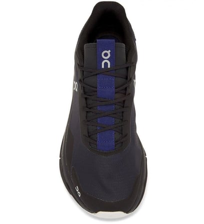 Shose On Running Cloudnova