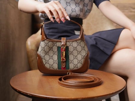 حقيبة قوتشي جاكي ميني مقاس19cm