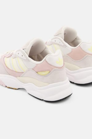 كاجوال  اديداس