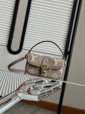 لوي فيتون Nano Diane مقاس 19cm