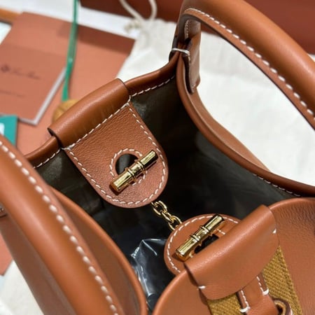 حقيبة لوروبيانا - LORO PIANA مقاس16cm