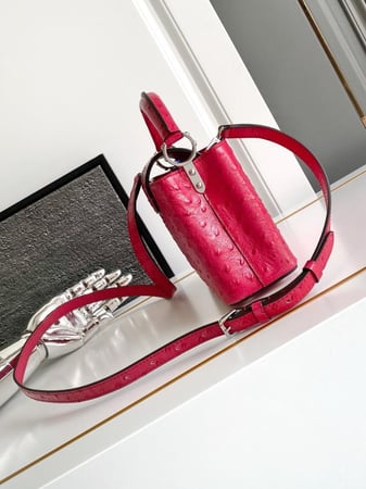 لوي فيتون Capucines مقاس 21cm