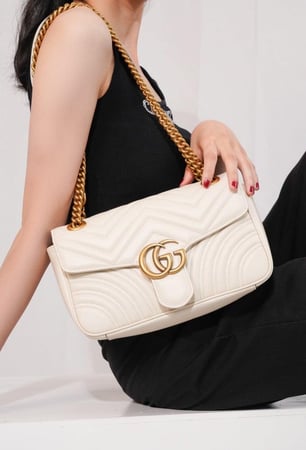 قوتشي جي جي مارمونت مقاس22cm