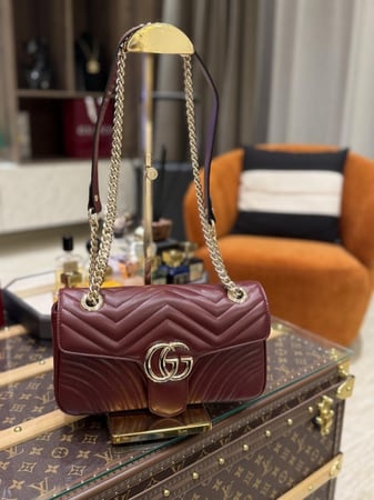 حقيبة قوتشي جي جي مارمونت مقاس 26cm