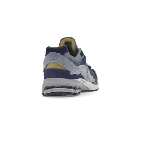 نيو بالانس  New Balance 2002