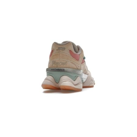 نيو بالانس New Balance 9060