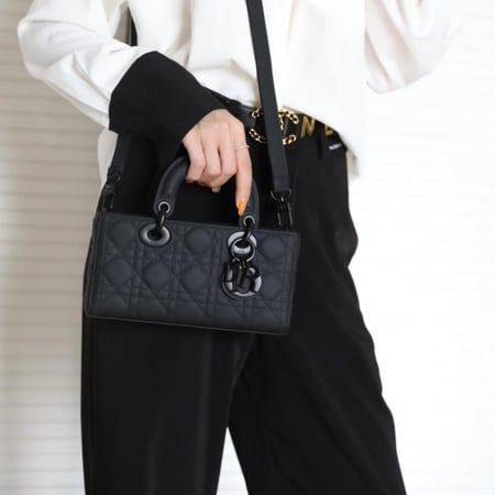حقيبة ديور - DIOR  جوي مقاس 22cm