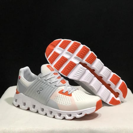 اون راننج كلاود  On Running Cloudswift