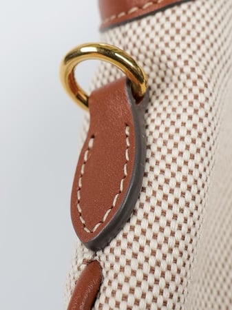 ميو ميو IVY leather bag مقاس 35cm