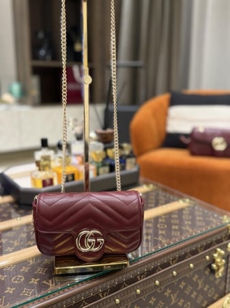 حقيبة قوتشي جي جي مارمونت 16cm ميني