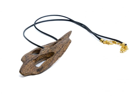 تعليقة دخون فخامة العود في كل زاوية