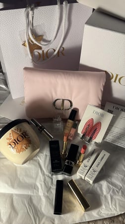 باكج DIOR هدايا العيد!