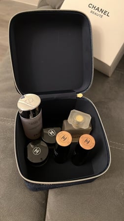 Chanel bag تسليم فوري