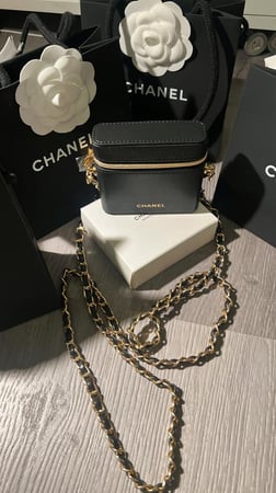 تسليم فوريChabel bag