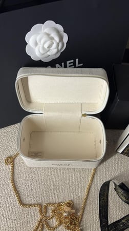 Chanel bag الموسميه