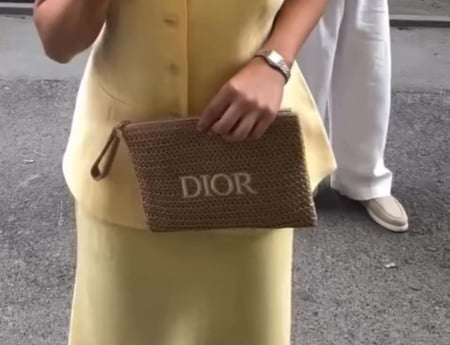 باوتش Dior الأصلي