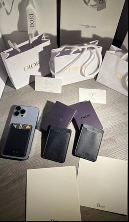 كارد Dior تسليم فوري