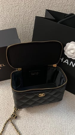 Chanel bag فوريه
