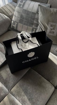 Chabel bag فضي الcc