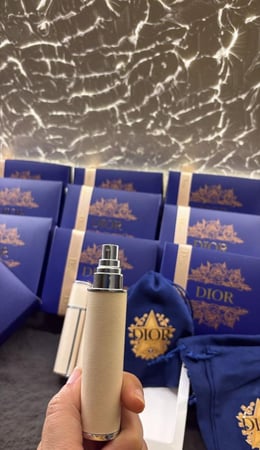 توزيعات عطور dior