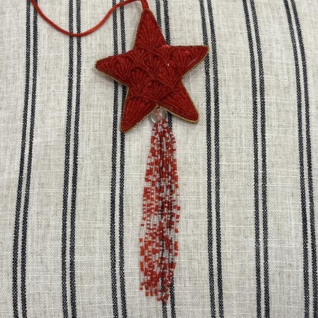 Red star